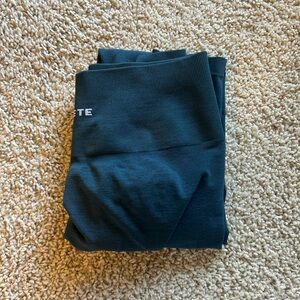 Alphalete amplify leggings, midnight blue size small